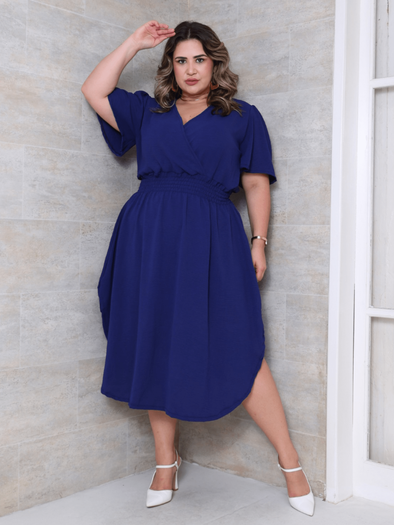 Vestido Feminino Midi PlusSize Transpassado Manga Curta Duna