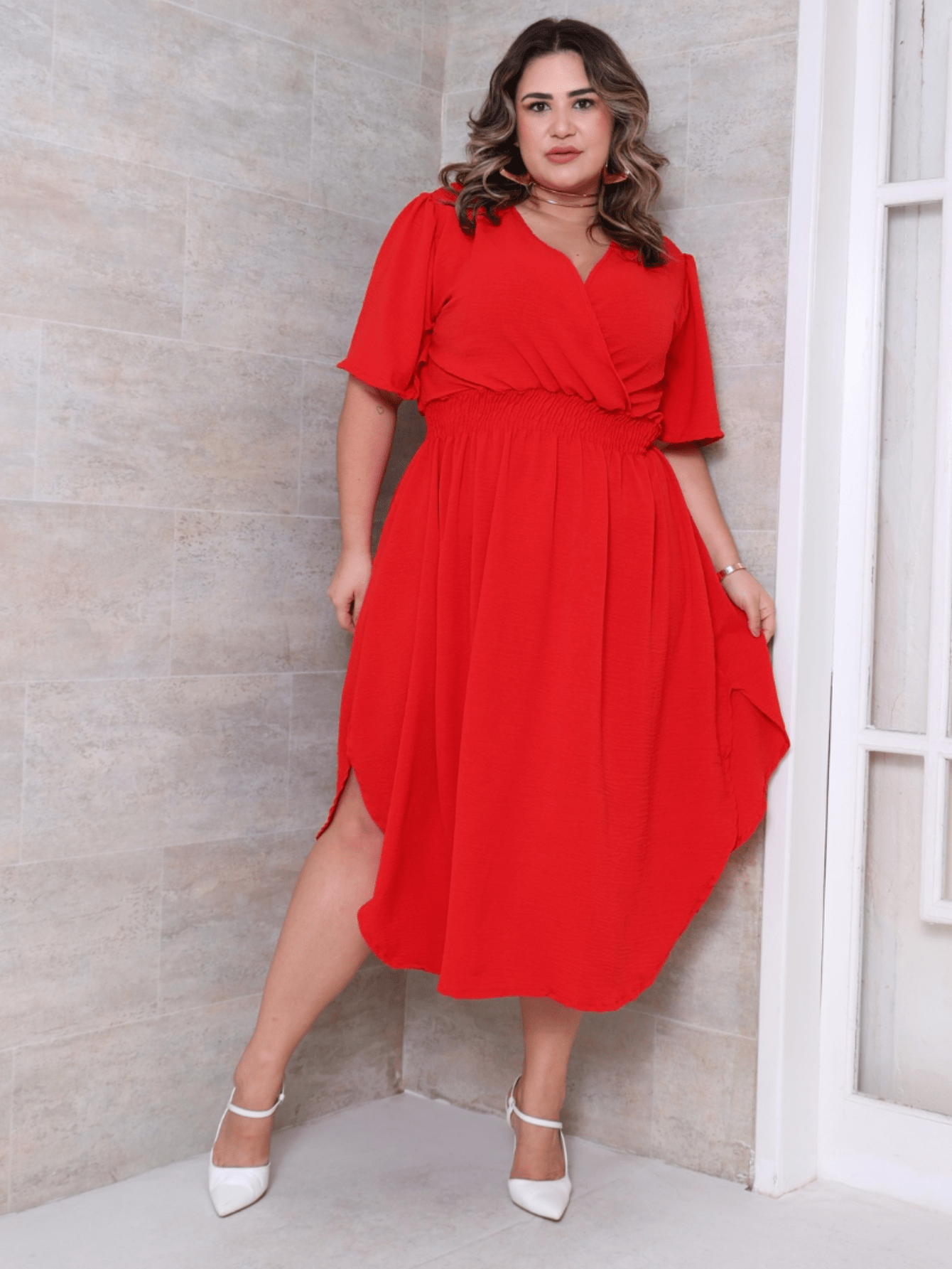 Vestido Feminino Midi PlusSize Transpassado Manga Curta Duna