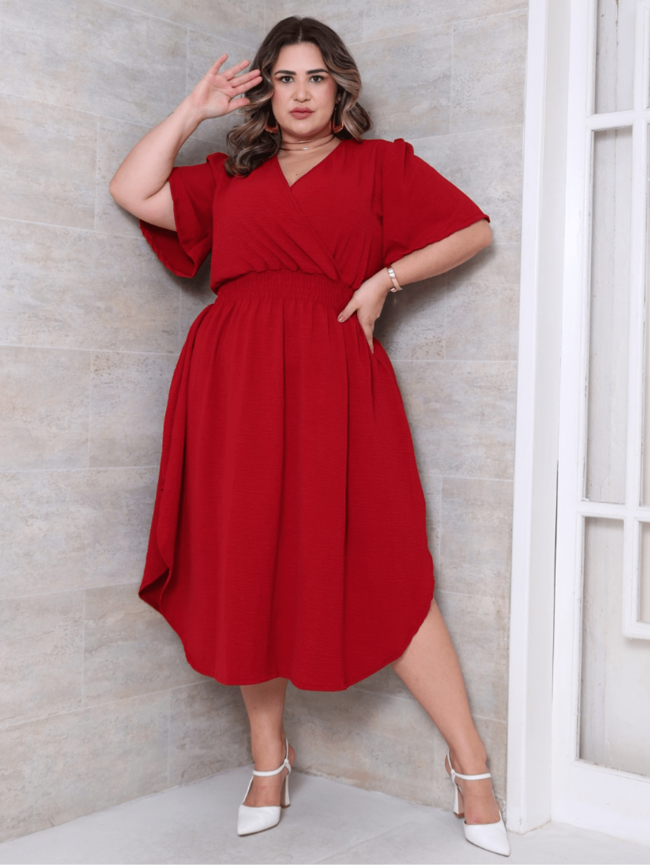 Vestido Feminino Midi PlusSize Transpassado Manga Curta Duna
